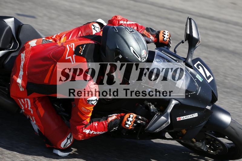 /45 10.08.2025 Plüss Moto Sport ADR/Einsteiger/2